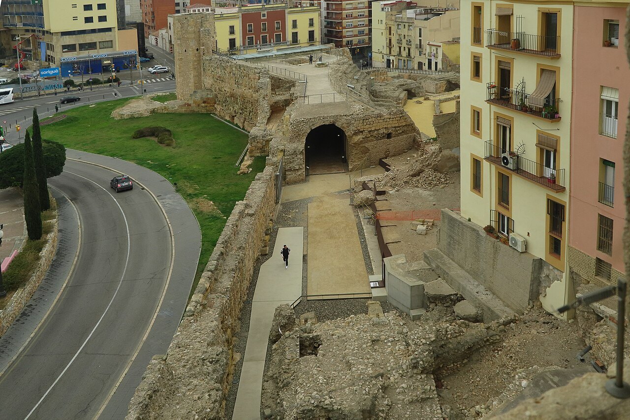 Day trips from Barcelona: Montserrat, Sitges, Girona, Tarragona and Colònia Güell