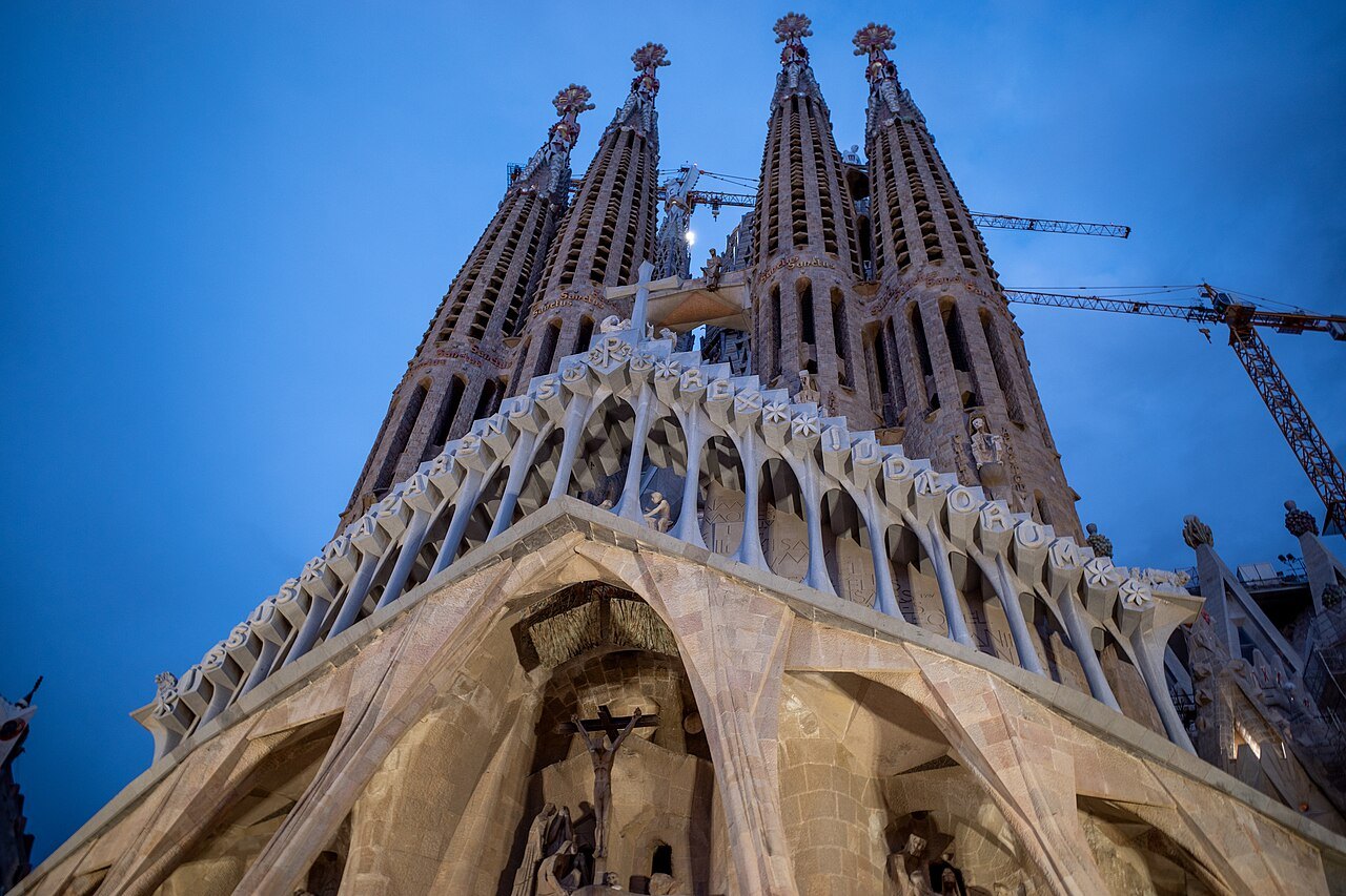 Why does the Sagrada Família have three façades?